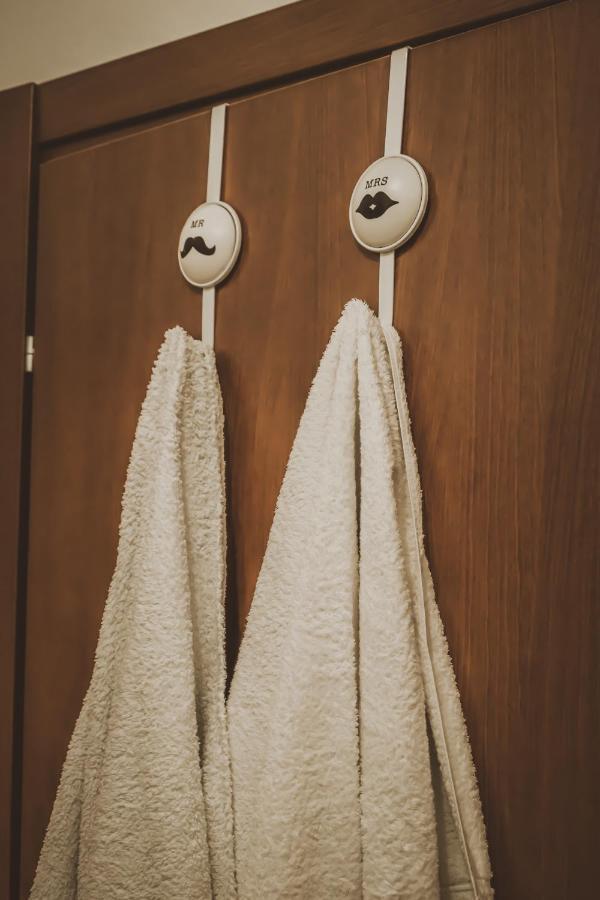 Ferienwohnung Un Letto Nel Cortile Bereguardo Exterior foto